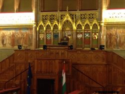 parlement-budapest3